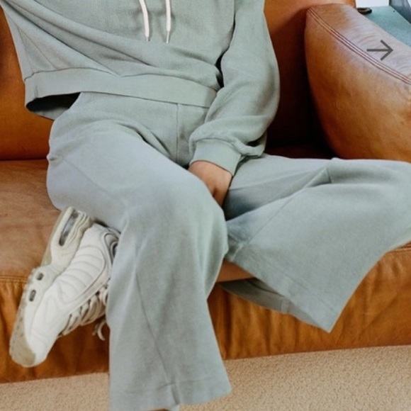 John Elliot Corduroy Cropped Sweatpants - Picture 3 of 8